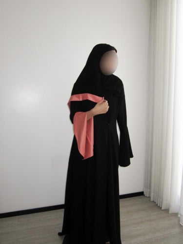Onyx peach abaya