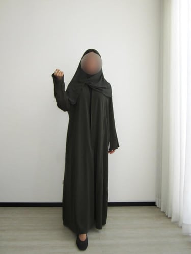 Green Charm Abaya
