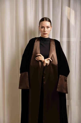 Brown Velvet Contrast
