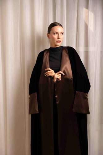 Brown Velvet Contrast