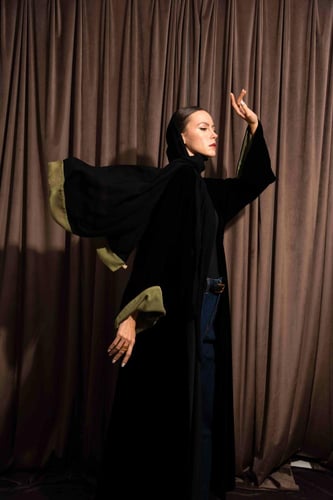 Velvet Onyx Green Abaya