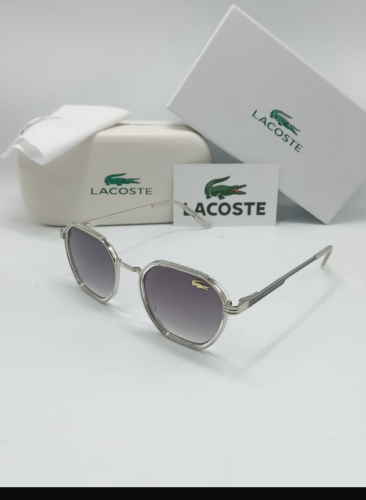 نظارة لاكوست