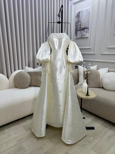 فستان اريام