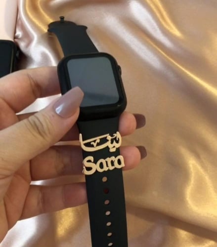 بروش ساعه بالاسم او الحرف