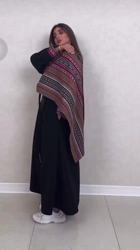 بشت مطرز بالسدو مع شال