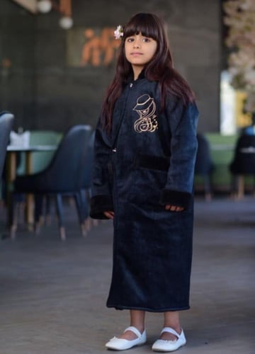 فروه ميد شتوية أسود