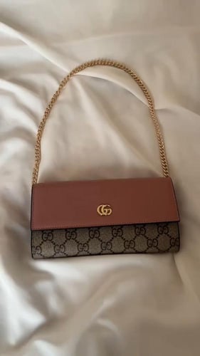حقيبة الكتف الأنيقة Gucci