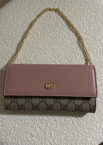 حقيبة الكتف الأنيقة Gucci