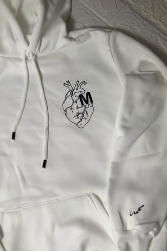 هودي باسم من تحب/ - تصميمك الخاص