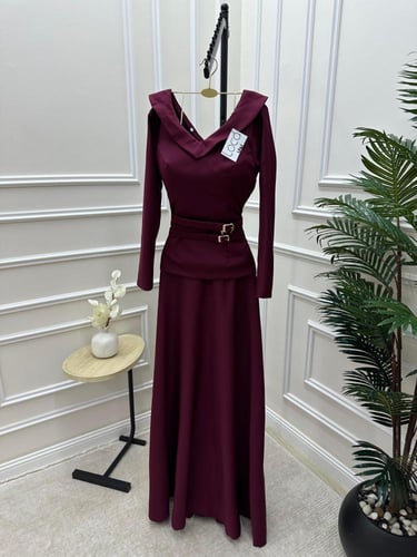 فستان ناعم عودي