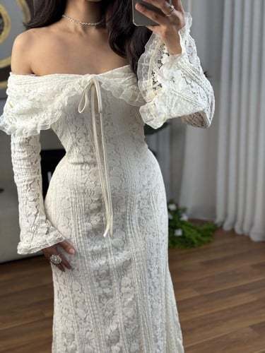 فستان ناعم اوف وايت مناسب للعيد والسهره