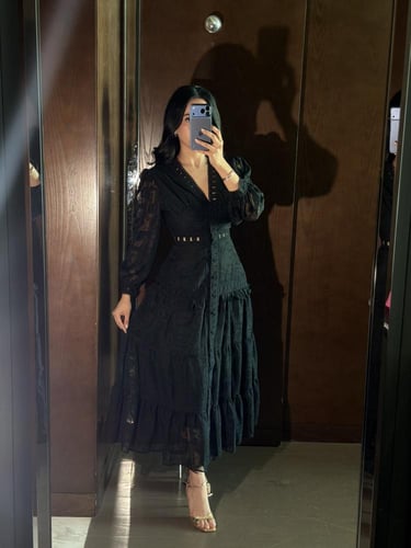 فستان ناعم يتصميم راقي