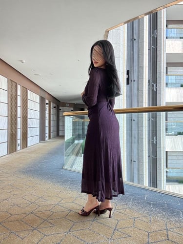 فستان سهره ناعم باللون الموف