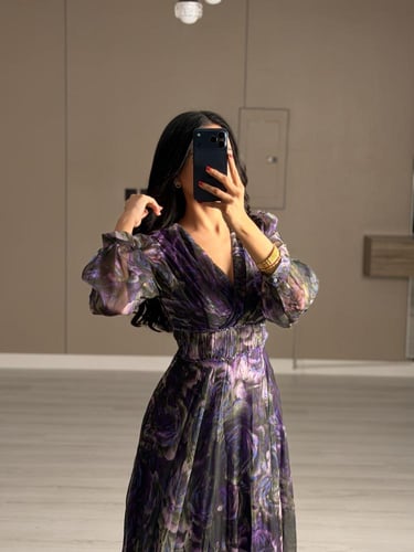 فستان ناعم وراقي