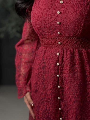 فستان ناعم من لوكا