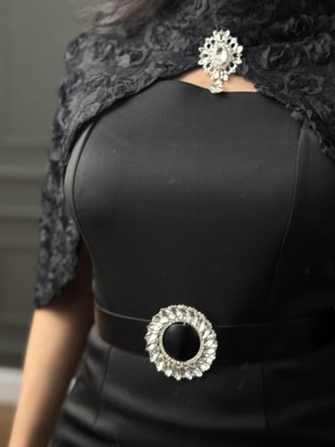 فستان قطعتين بلون اسود من لوكا فاشن