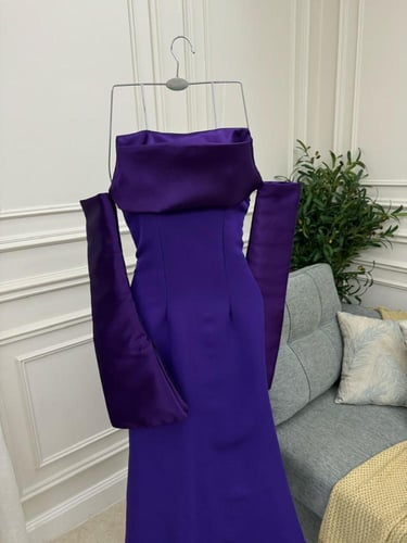 فستان ناعم اكمام طويله