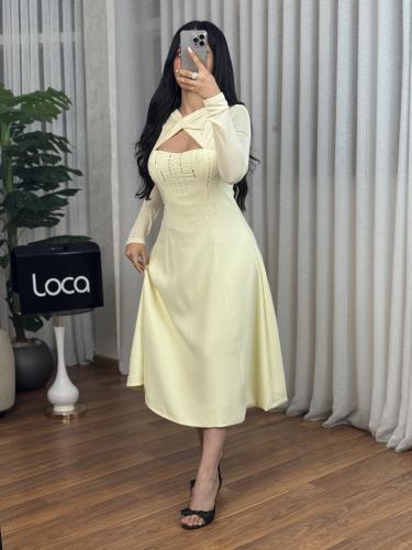 فستان ناعم بلون صيفي مميز