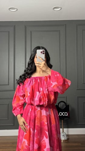 طقم ناعم بدرجات الفوشي (بدله +تنوره )