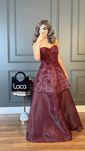 فستان سهره مطرز و باللون البرغندي الجاذب للانظار م...