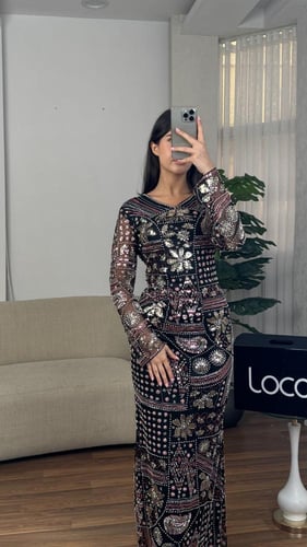 فستان سهره تطريز حذاب باكمام