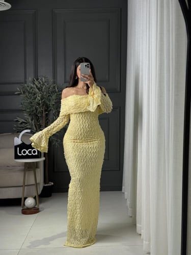 فستان ناعم بلون ناعم من لوكا