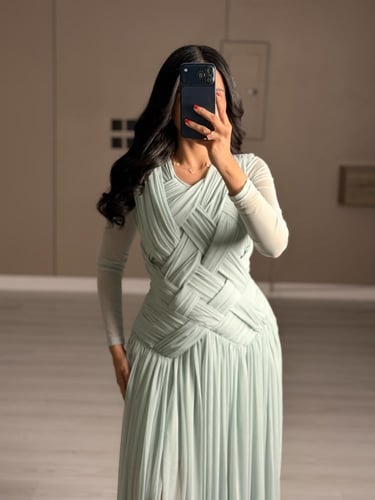 فستان ناعم تصميم راقي