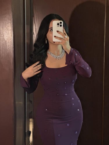 فستان سهرة ناعم طويل بقصة حورية البحر