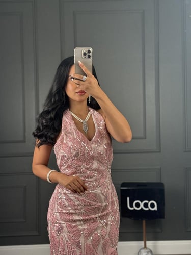 فستان حديقة الورد الراقي