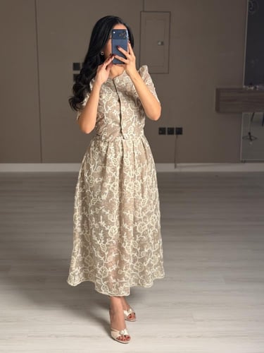 طقم العيد دانتيل ميدي فاخر لون بيج