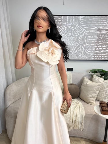 فستان سهرة فلاور بيج راقي لإطلالة مميزة وأنيقة