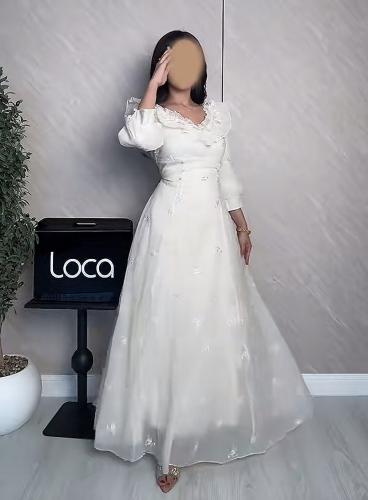 فستان ناعم طويل اوف وايت