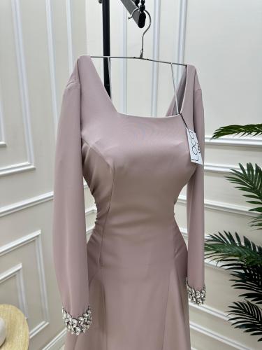 فستان سهره انيق باللون الوردي