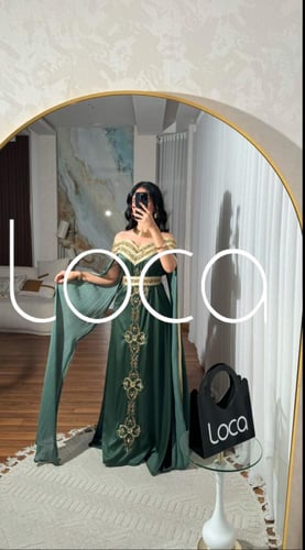 جلابيه بالون الأخضر والذهبي بتطريز