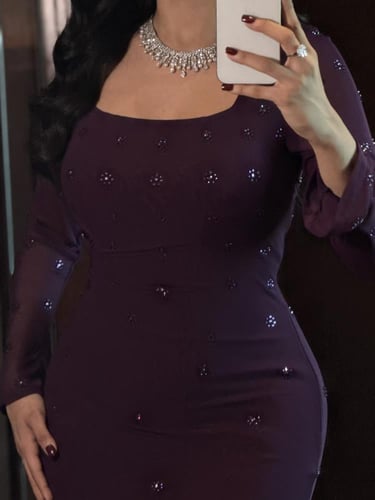 فستان سهرة ناعم طويل بقصة حورية البحر