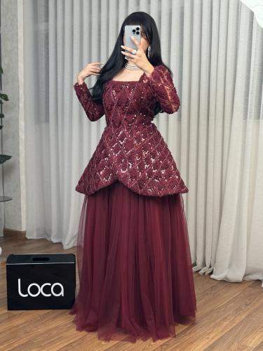 فستان سهره مطرز بتصميم ملكي