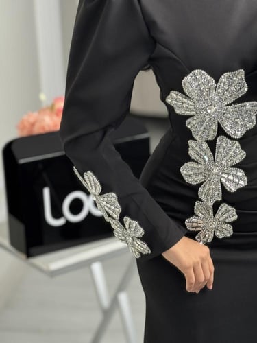 فستان سهره اسود باكمام