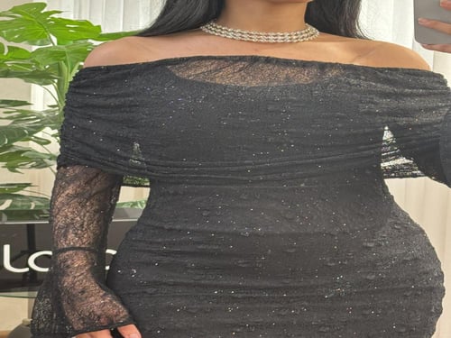 فستان دانتيل ماسك باكمام جذابه