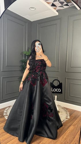 فستان سهره ملكي بتطريز فخم وراقي من لوكا فاشن