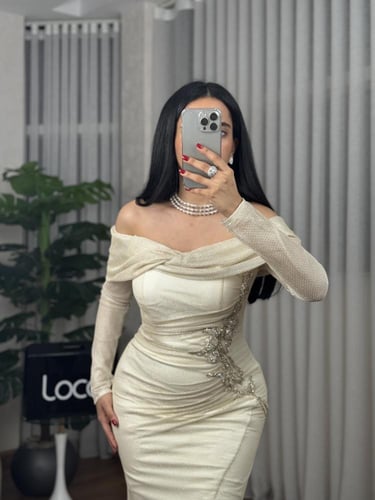 فستان سهره بتصميم مميز