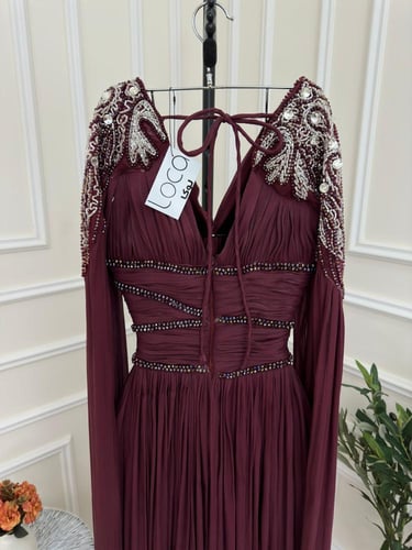 فستان سهره عودي مطرز