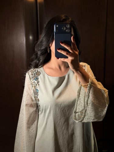 جلابية أنيقه وناعمه