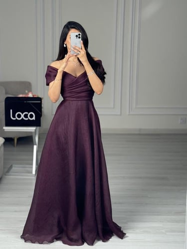 فستان سهره ناعم كلوش