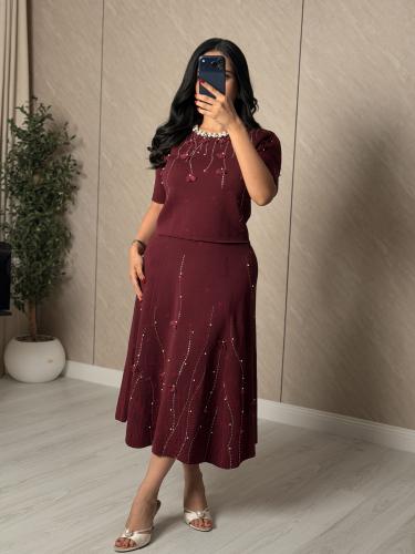 طقم ناعم بلون عودي