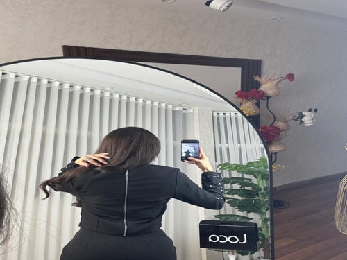 طقم مميز باللون الاسود