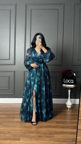 فستان العيد قماش ناعم وبرنت مميز بلون تركوازي من ل...