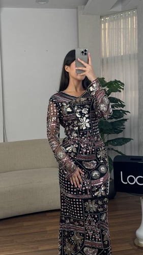 فستان سهره تطريز حذاب باكمام