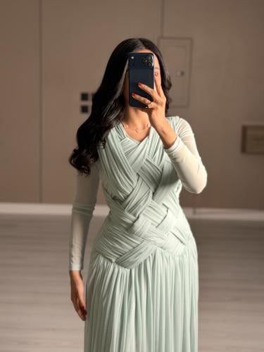 فستان ناعم تصميم راقي