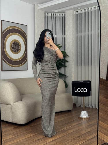 فستان سهره بلون مميز وتصميم جذاب