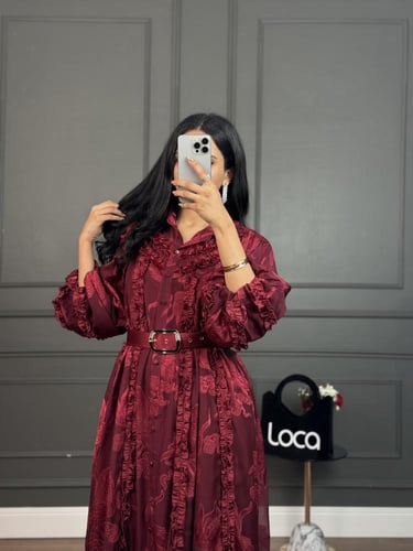 فستان ناعم الاكثر مبيعا باللون البرغندي من لوكا فا...